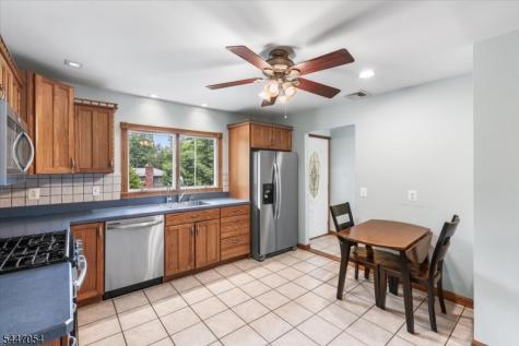 958 Cedar Drive Stillwater NJ 07860