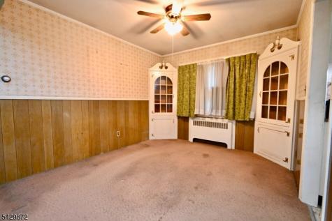 5 Gwyneth Road West Milford NJ 07480