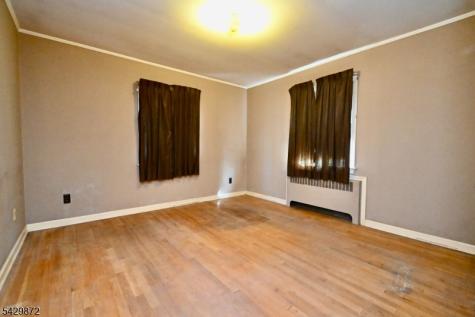 5 Gwyneth Road West Milford NJ 07480