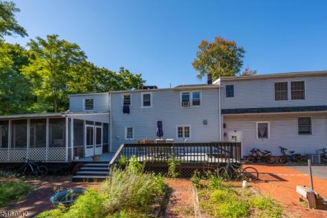 6 May Avenue Pequannock NJ 07444