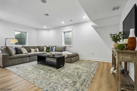 31 Butler Parkway Summit NJ 07901