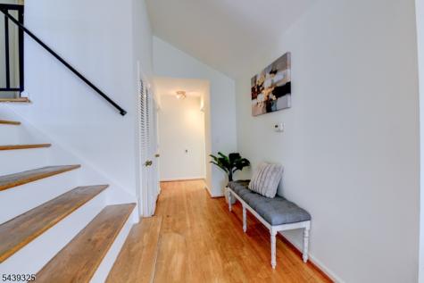 15 Winding Way West Orange NJ 07052