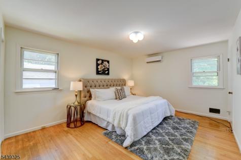 15 Winding Way West Orange NJ 07052