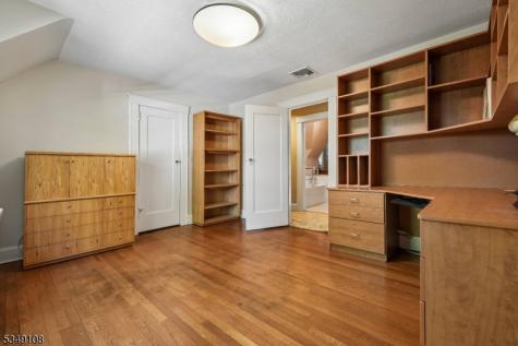387 Beech Spring Road South Orange Village NJ 07079