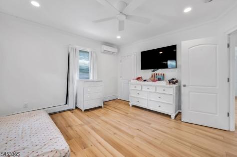 113 S Morris Dover NJ 07801