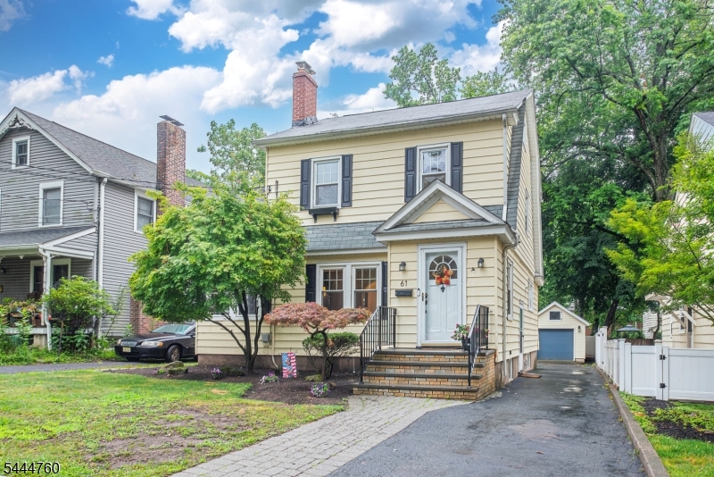 61 Newman Avenue Verona NJ 07044