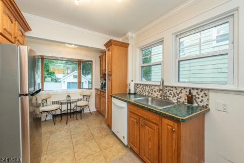 61 Newman Avenue Verona NJ 07044