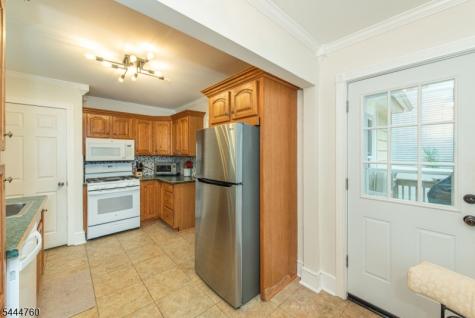 61 Newman Avenue Verona NJ 07044