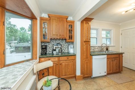 61 Newman Avenue Verona NJ 07044