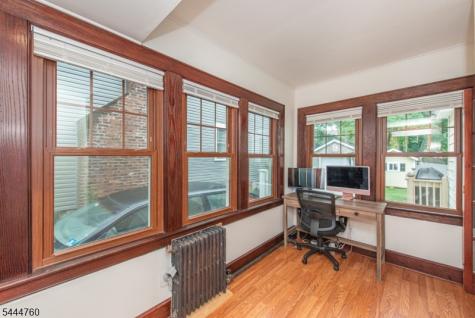 61 Newman Avenue Verona NJ 07044
