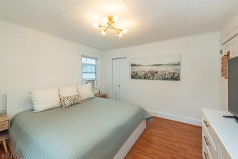 61 Newman Avenue Verona NJ 07044