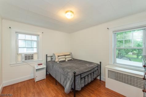 61 Newman Avenue Verona NJ 07044