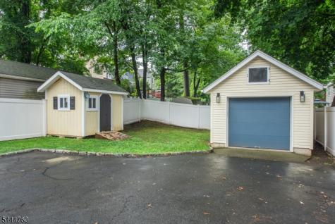 61 Newman Avenue Verona NJ 07044