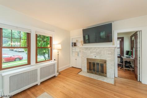 61 Newman Avenue Verona NJ 07044