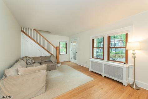 61 Newman Avenue Verona NJ 07044