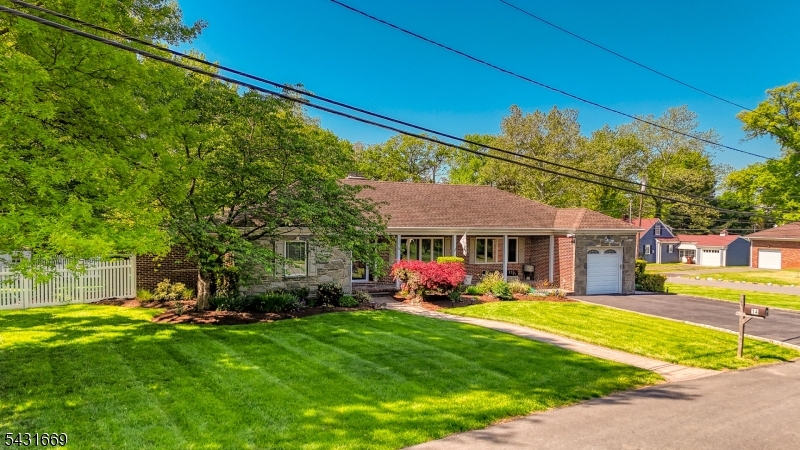 14 Taylor Drive New Brunswick NJ 08901