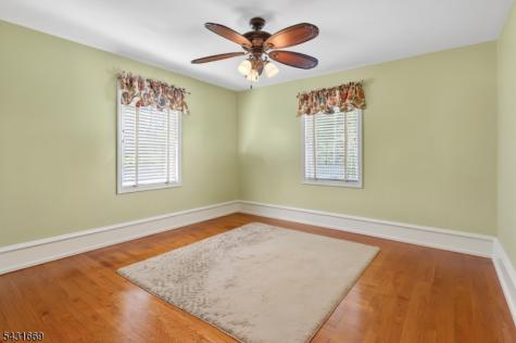14 Taylor Drive New Brunswick NJ 08901