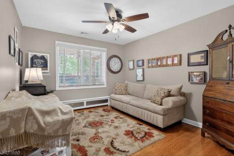 14 Taylor Drive New Brunswick NJ 08901