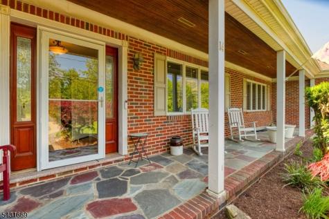 14 Taylor Drive New Brunswick NJ 08901