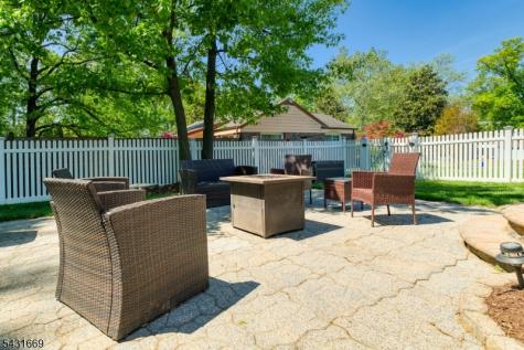 14 Taylor Drive New Brunswick NJ 08901