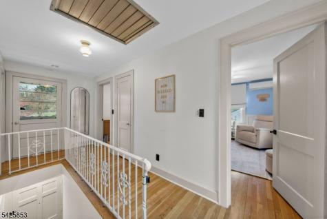 133 Central Avenue Long Hill NJ 07980