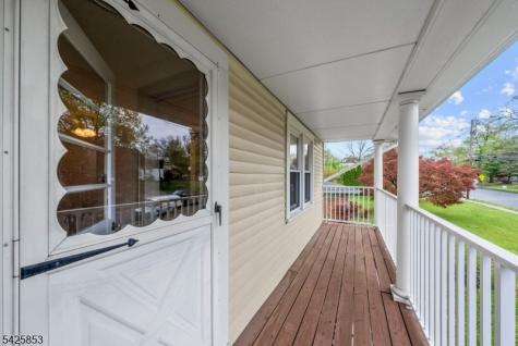 133 Central Avenue Long Hill NJ 07980