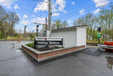 133 Central Avenue Long Hill NJ 07980