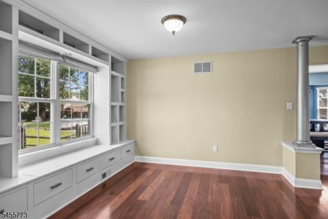 23 Charles Avenue Gloucester NJ 08012