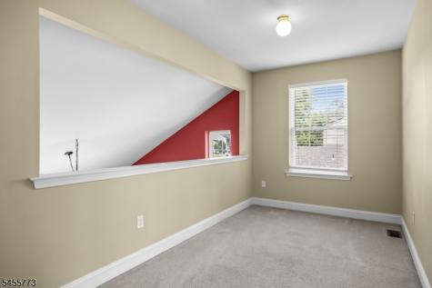 23 Charles Avenue Gloucester NJ 08012