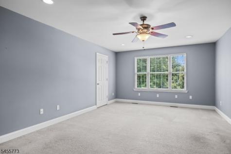 23 Charles Avenue Gloucester NJ 08012