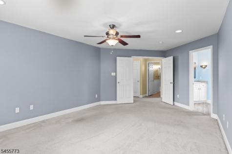 23 Charles Avenue Gloucester NJ 08012
