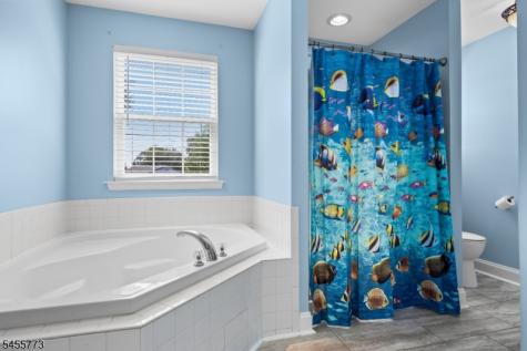 23 Charles Avenue Gloucester NJ 08012