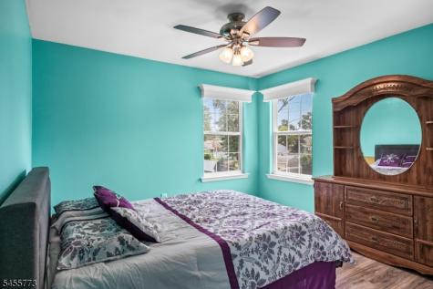 23 Charles Avenue Gloucester NJ 08012