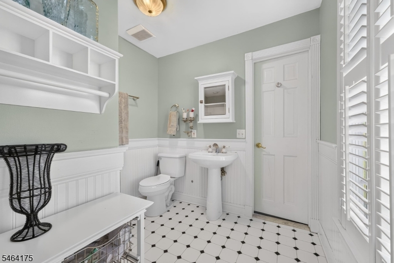 607 West Sidney Road Franklin NJ 08867