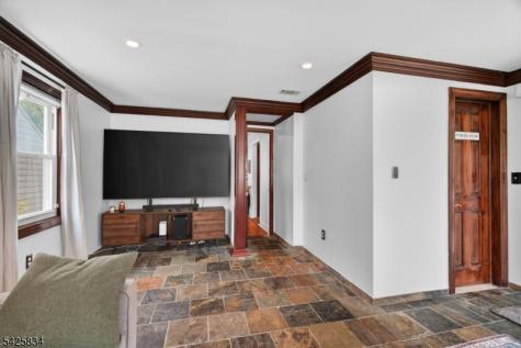 15 Greenwood Avenue West Orange NJ 07052