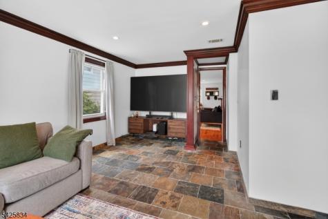 15 Greenwood Avenue West Orange NJ 07052