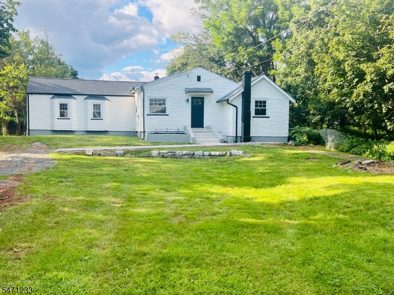 453 Ralph Street Franklin NJ 08873