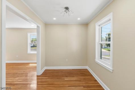 573 Conant Street Hillside NJ 07205