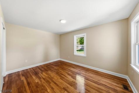 573 Conant Street Hillside NJ 07205