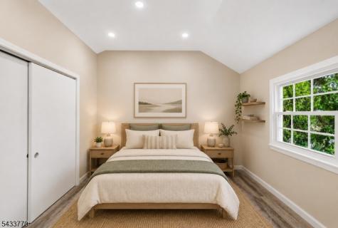 573 Conant Street Hillside NJ 07205