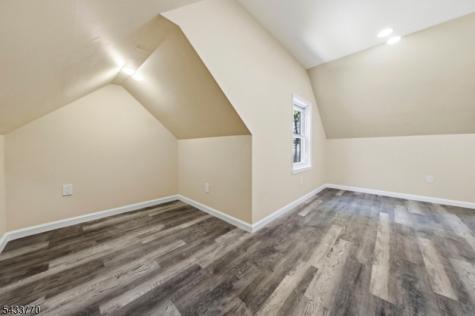 573 Conant Street Hillside NJ 07205