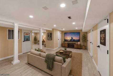 573 Conant Street Hillside NJ 07205