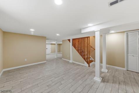573 Conant Street Hillside NJ 07205