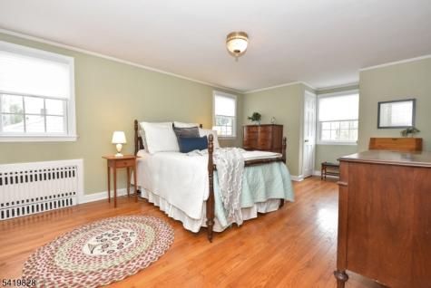 314 Canterbury Drive Ramsey NJ 07446