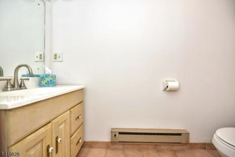 314 Canterbury Drive Ramsey NJ 07446