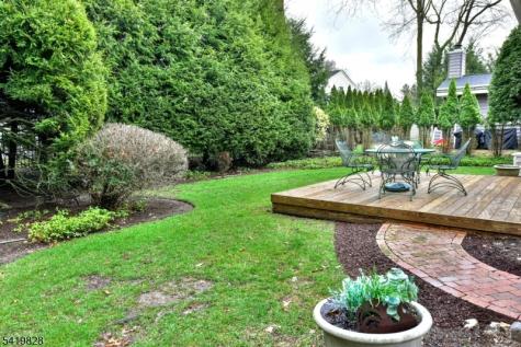 314 Canterbury Drive Ramsey NJ 07446