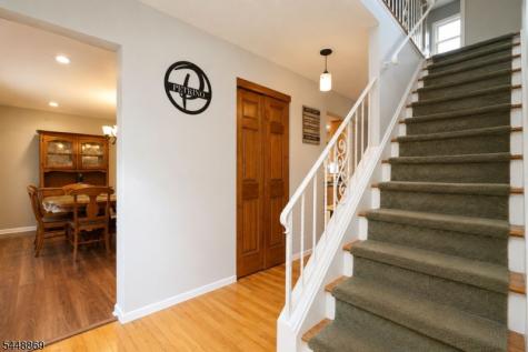 4 Blue Grass Drive Ewing NJ 08638