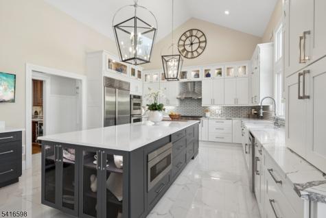 55 Deer Run Watchung NJ 07069