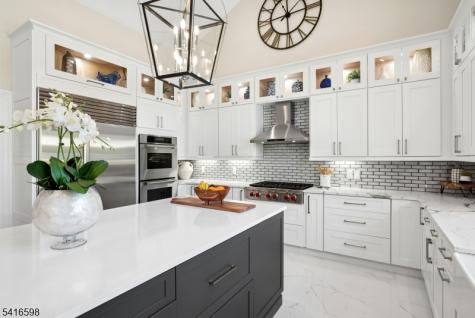 55 Deer Run Watchung NJ 07069