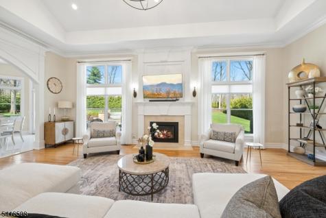 55 Deer Run Watchung NJ 07069